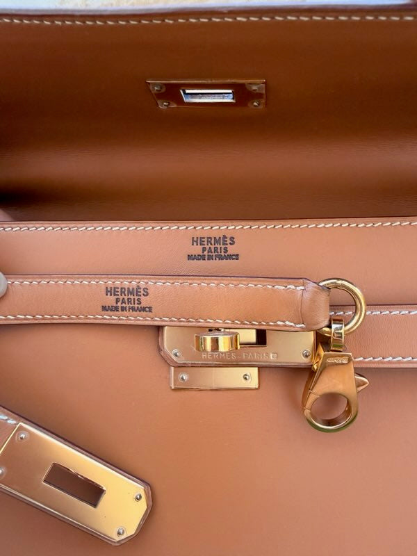 Hermes kelly 32 box